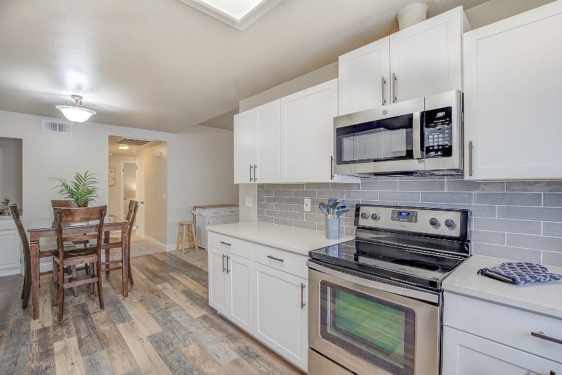 Furnished Finder property 475891_1 photo 10