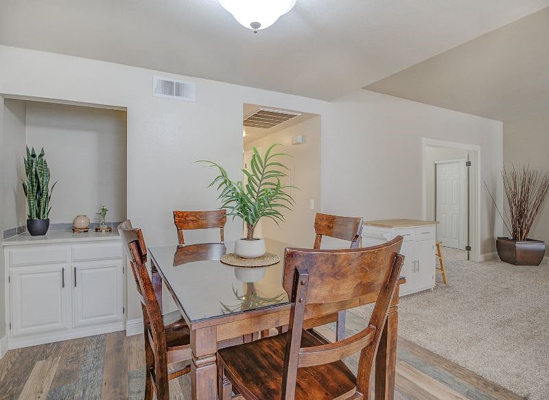 Furnished Finder property 475891_1 photo 11