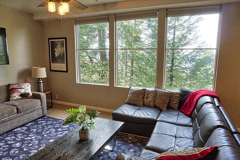 Relax and feel like you live in the treetops.