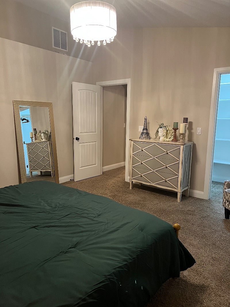 Furnished Finder property 475992_1 photo 21