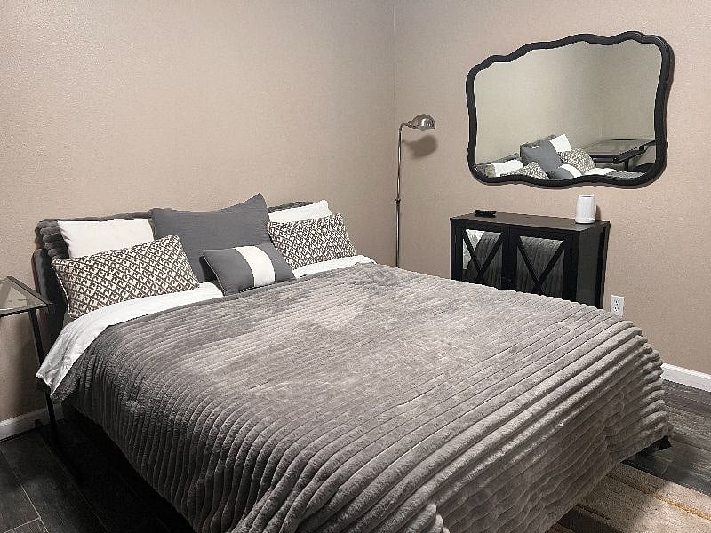 Furnished Finder property 476003_1 photo 9