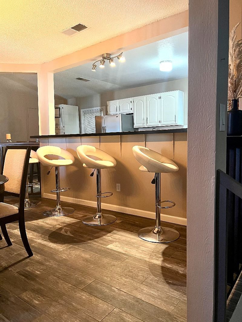 Furnished Finder property 476003_1 photo 5