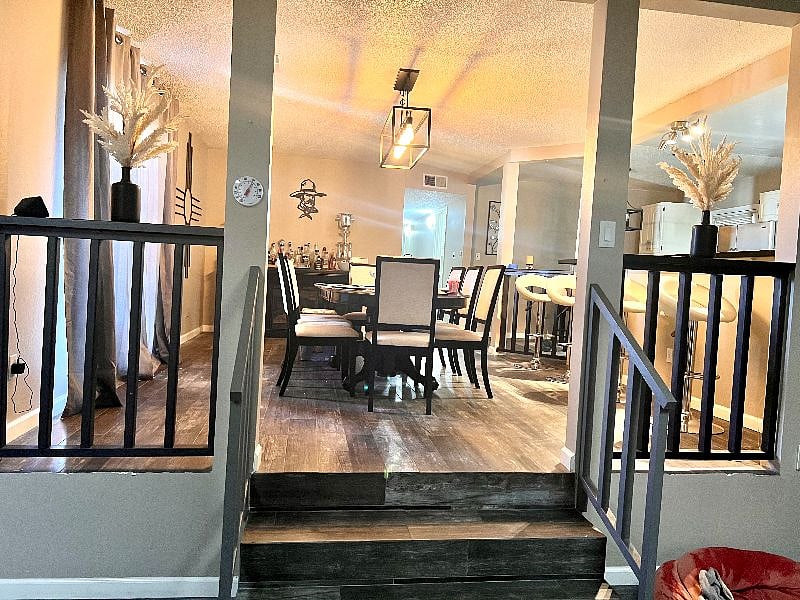 Furnished Finder property 476003_1 photo 4
