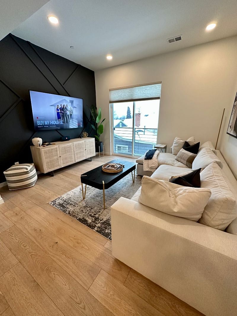 Furnished Finder property 476023_1 photo 13