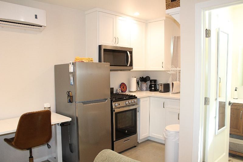Furnished Finder property 476048_1 photo 8