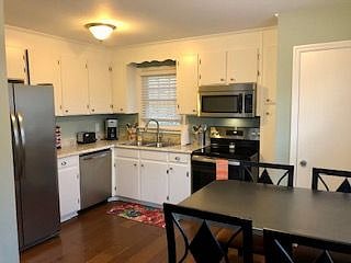 Furnished Finder property 476139_1 photo 3