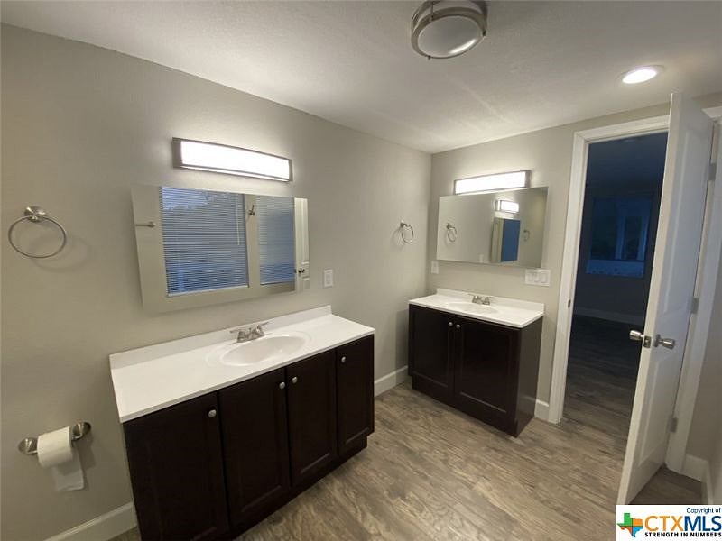 Furnished Finder property 476306_2 photo 9