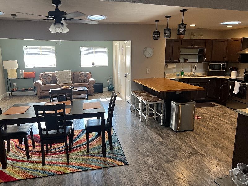Furnished Finder property 476306_2 photo 3