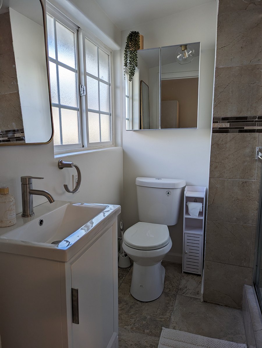 Furnished Finder property 476418_2 photo 12
