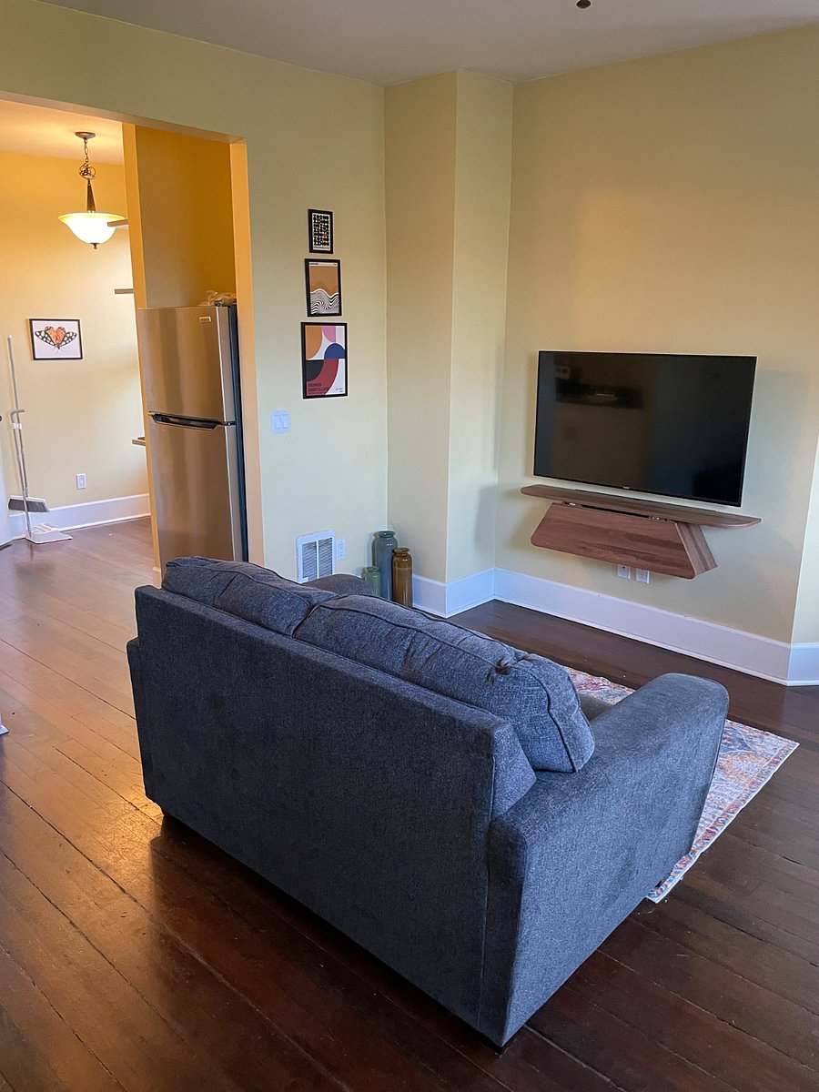 Furnished Finder property 476425_3 photo 5