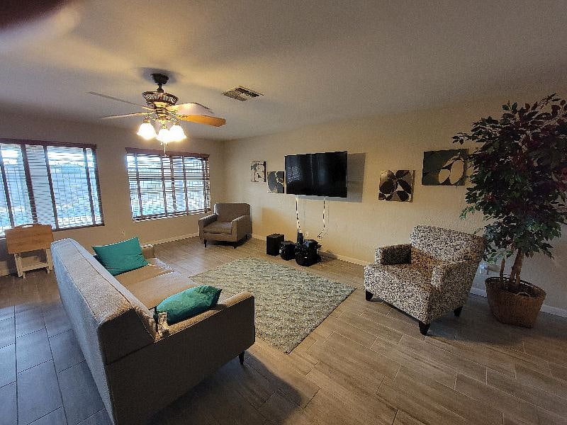 Furnished Finder property 476443_1 photo 10