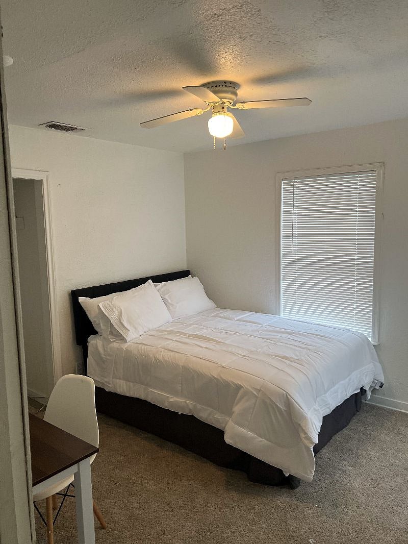 Furnished Finder property 476529_2 photo 5