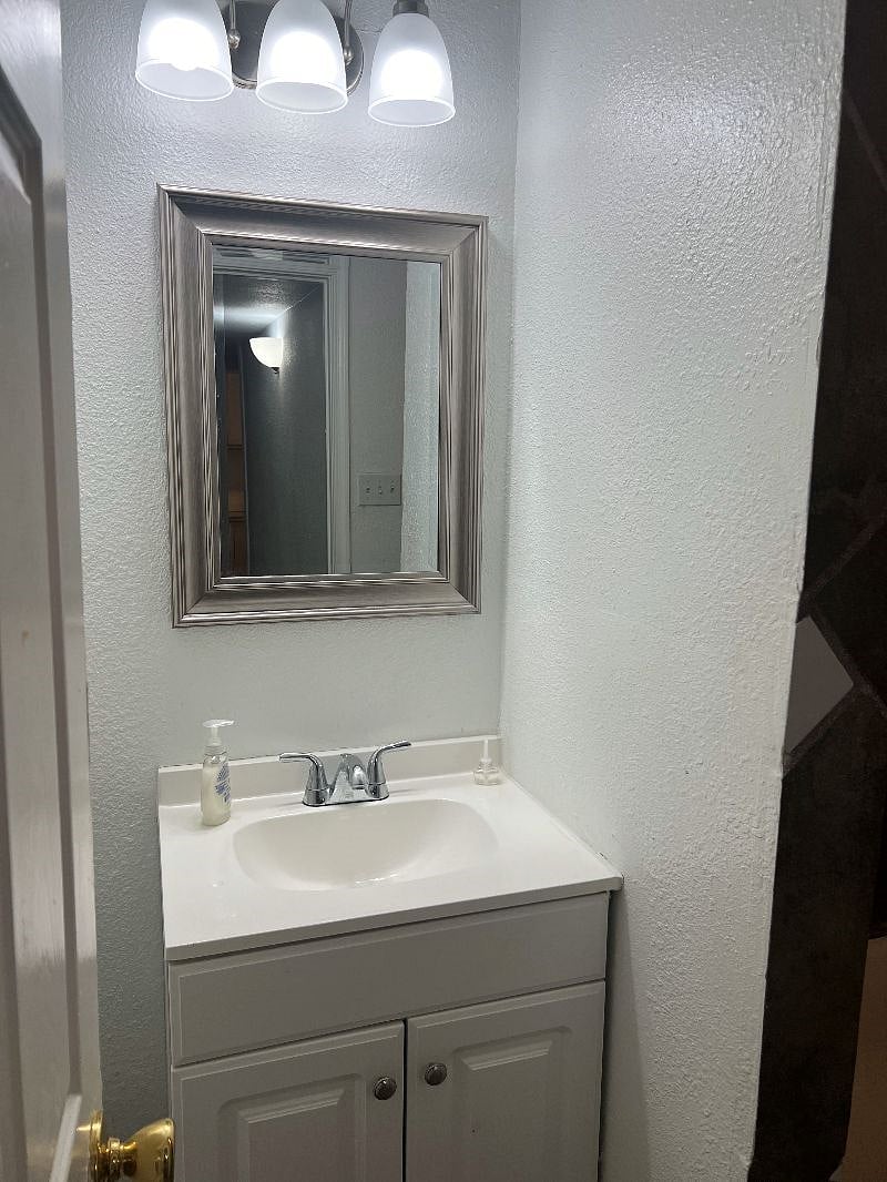 Furnished Finder property 476529_2 photo 6