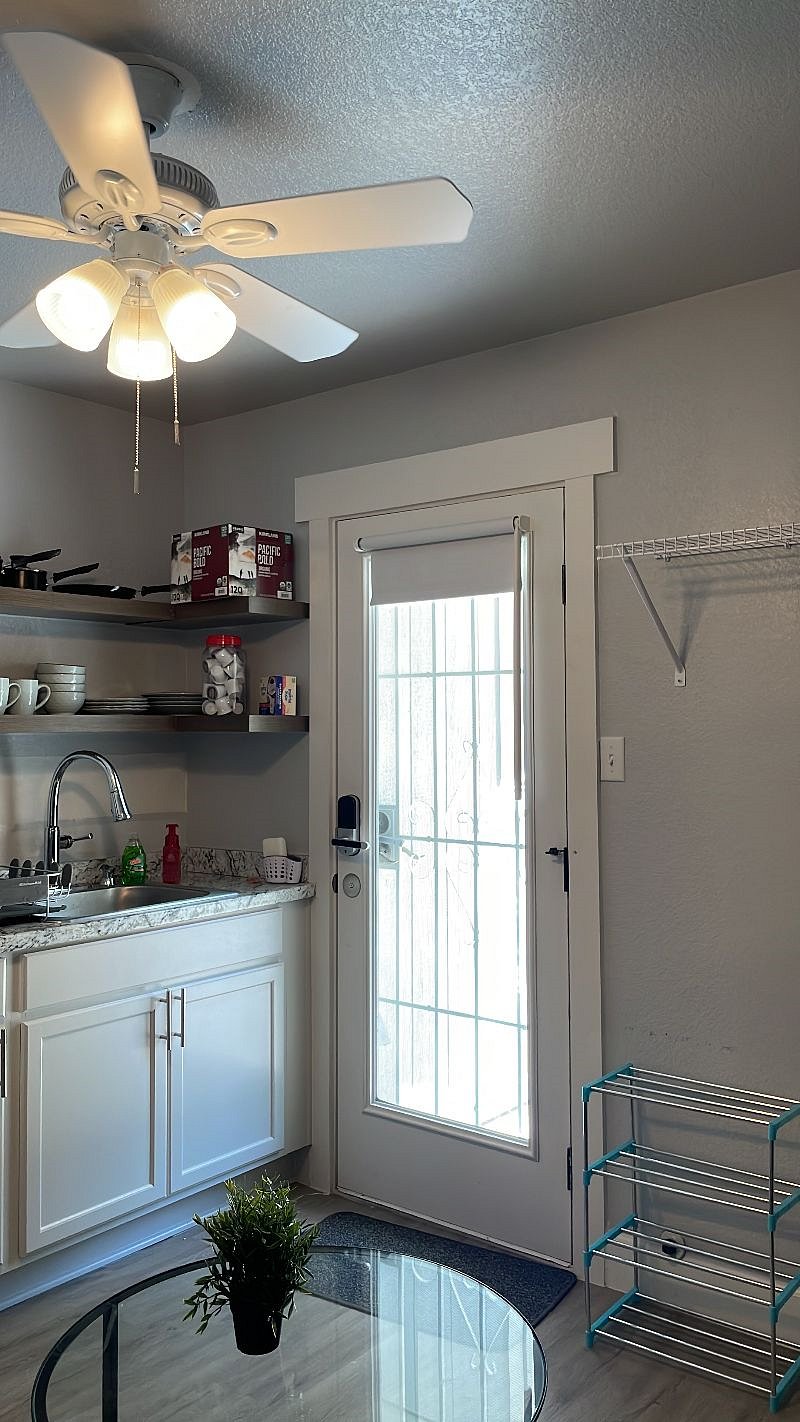 Furnished Finder property 476550_1 photo 17