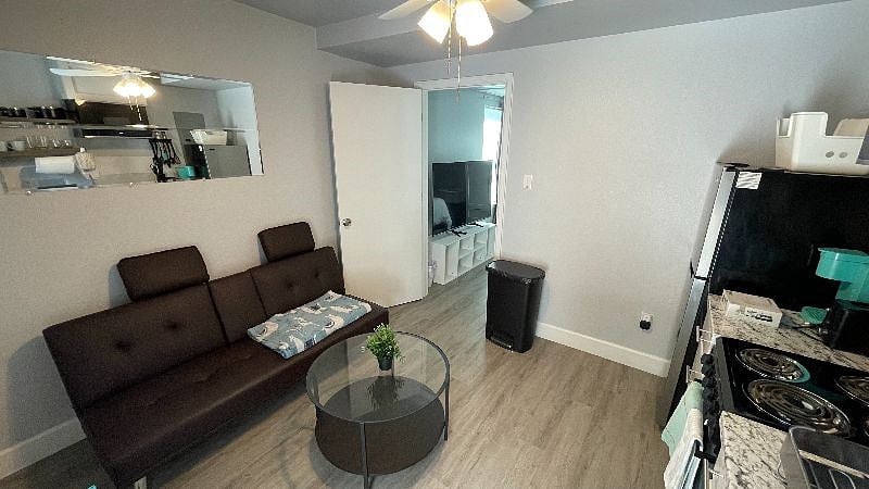 Furnished Finder property 476550_1 photo 12