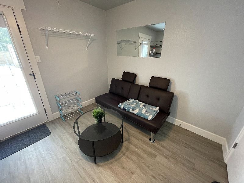 Furnished Finder property 476550_1 photo 36