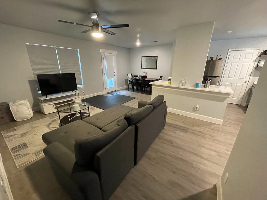 Furnished Finder property 476550_1 photo 18