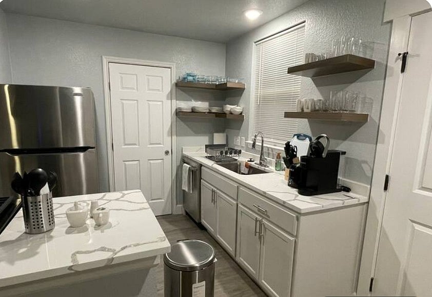 Furnished Finder property 476550_1 photo 20