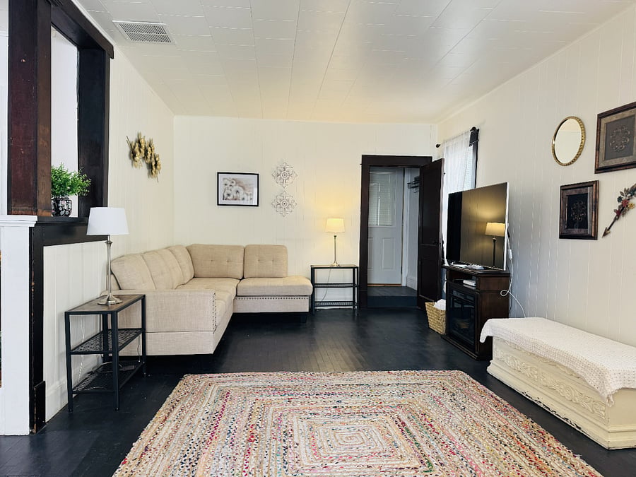 Furnished Finder property 476574_1 photo 3