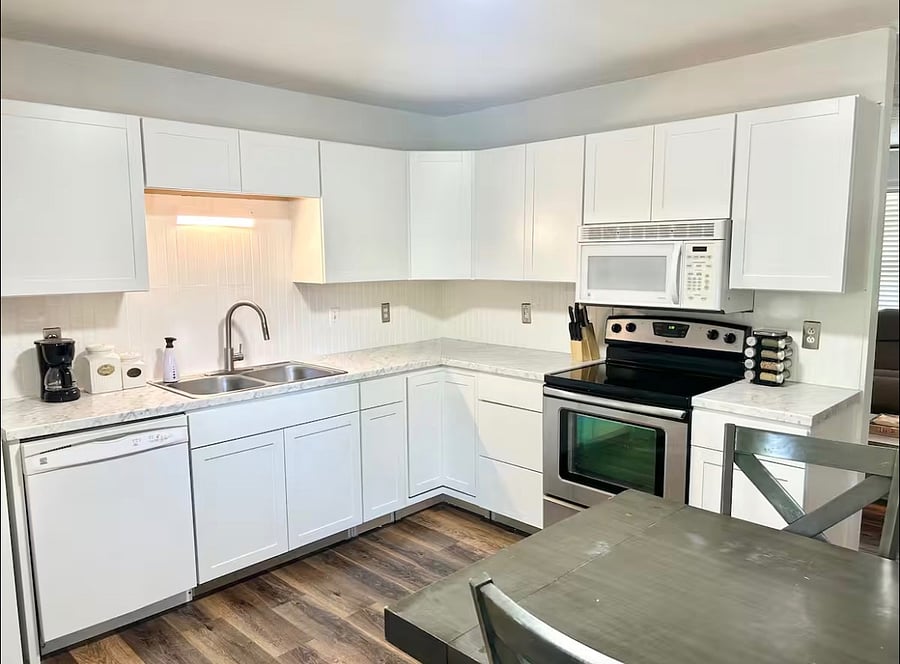 Furnished Finder property 476619_1 photo 4