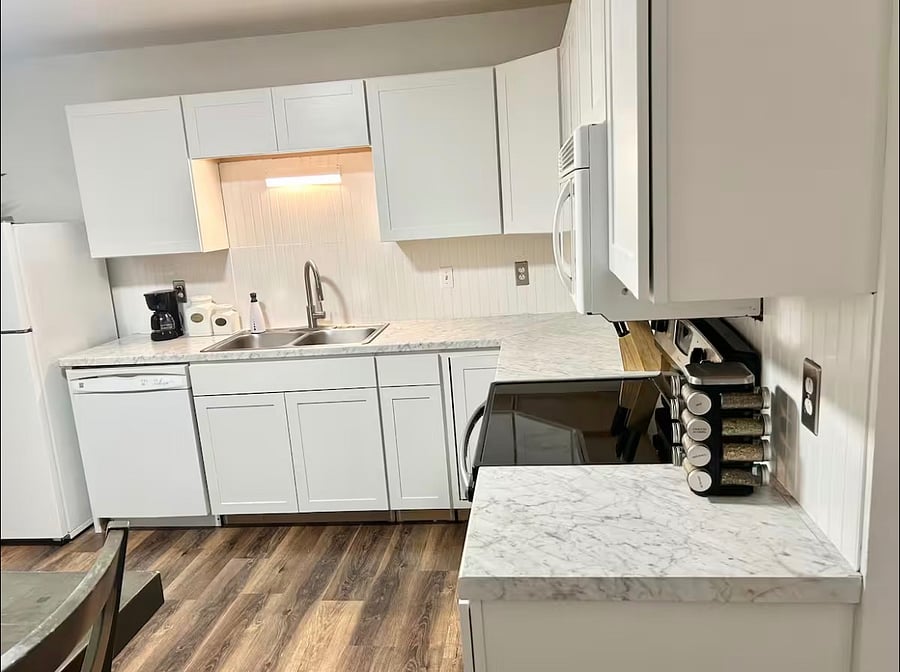 Furnished Finder property 476619_1 photo 8
