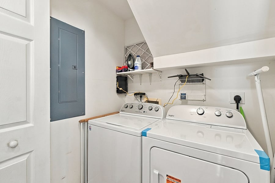 Furnished Finder property 476698_1 photo 38