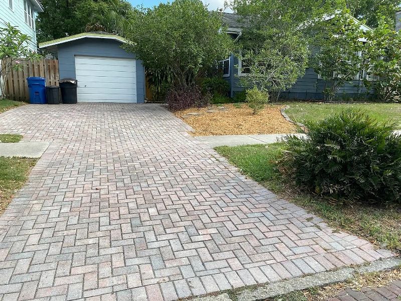Private driveway can fit 2-3 cars.