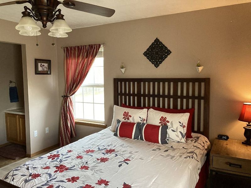 Furnished Finder property 476825_1 photo 12
