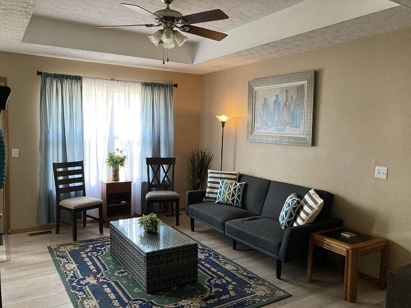 Furnished Finder property 476825_1 photo 3