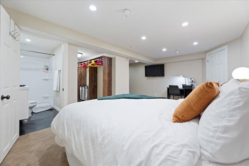 Furnished Finder property 476828_1 photo 25