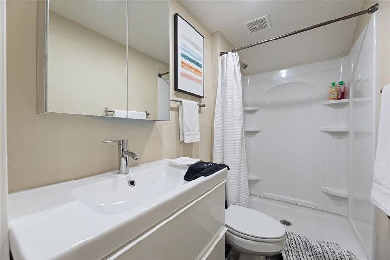 Furnished Finder property 476828_1 photo 30