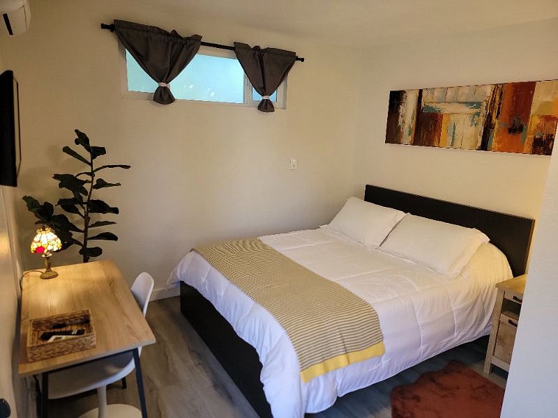 Furnished Finder property 476835_1 photo 3