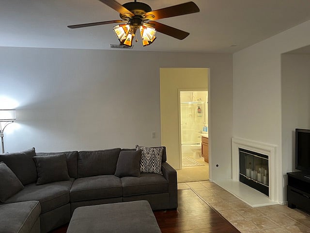 Furnished Finder property 476915_1 photo 13