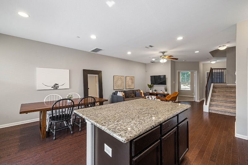 Furnished Finder property 476920_1 photo 9