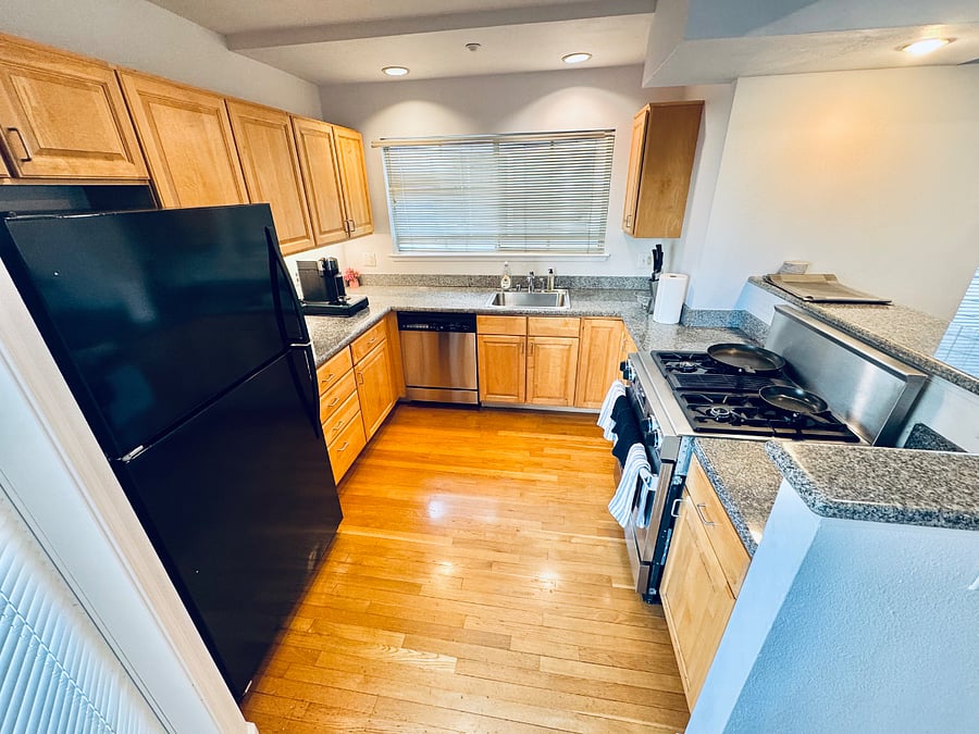 Furnished Finder property 476986_1 photo 9