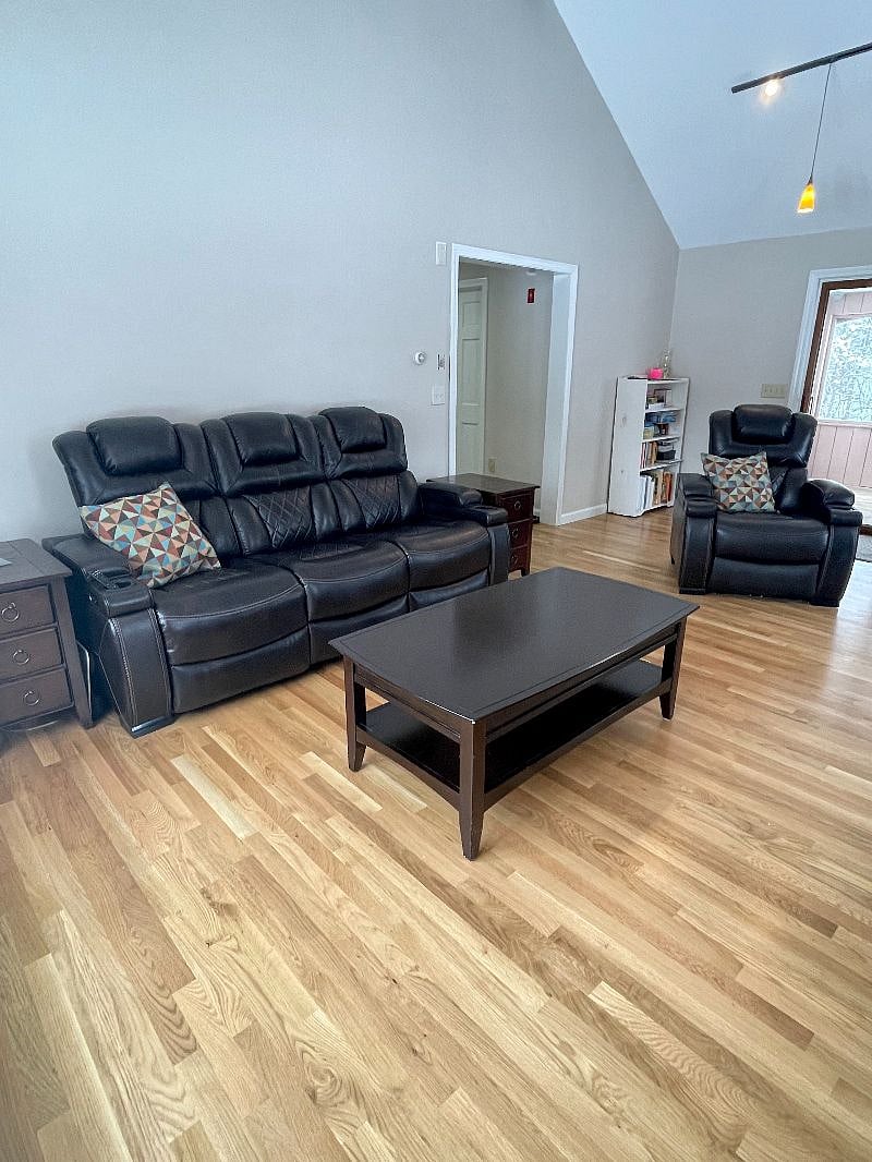 Furnished Finder property 477121_1 photo 14