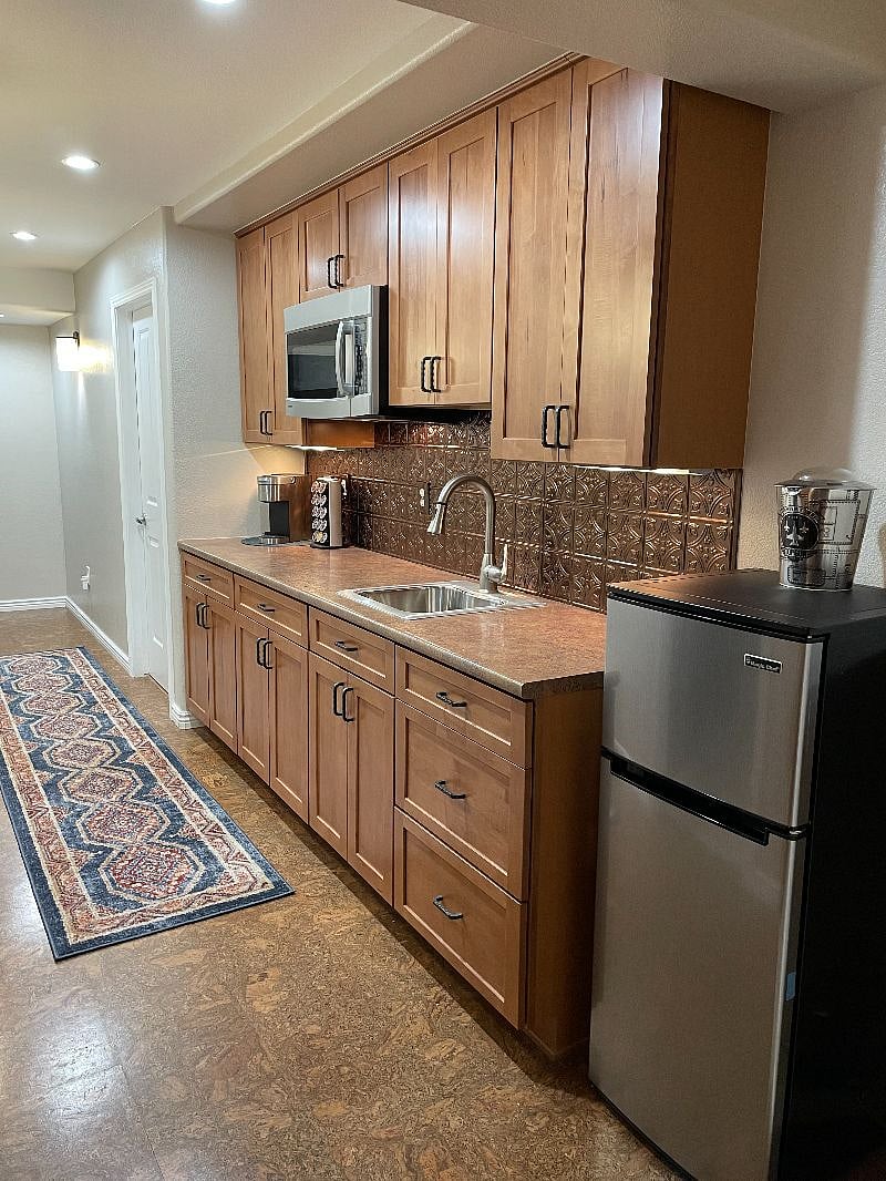 Furnished Finder property 477132_1 photo 3