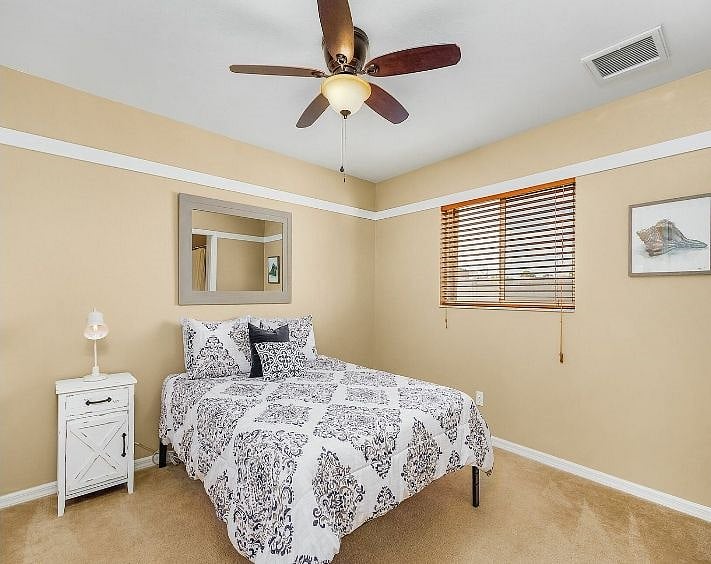Queen bedroom to jack and jill shower bathroom