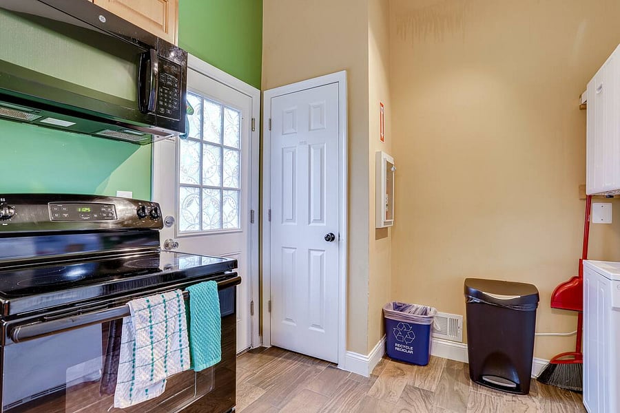 Furnished Finder property 477167_1 photo 10
