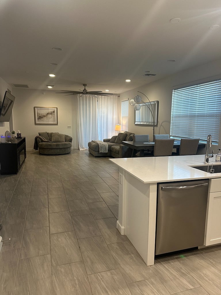 Furnished Finder property 477207_1 photo 15