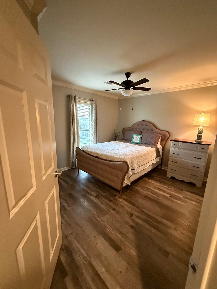 Furnished Finder property 477210_1 photo 1