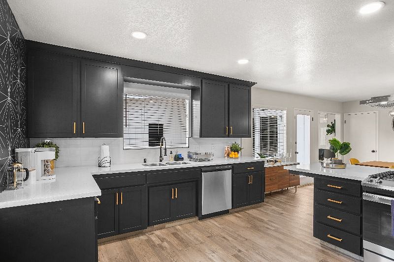 Furnished Finder property 477227_1 photo 10