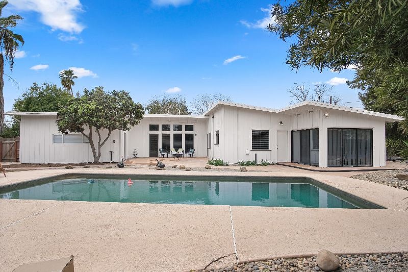 Furnished Finder property 477227_1 photo 18