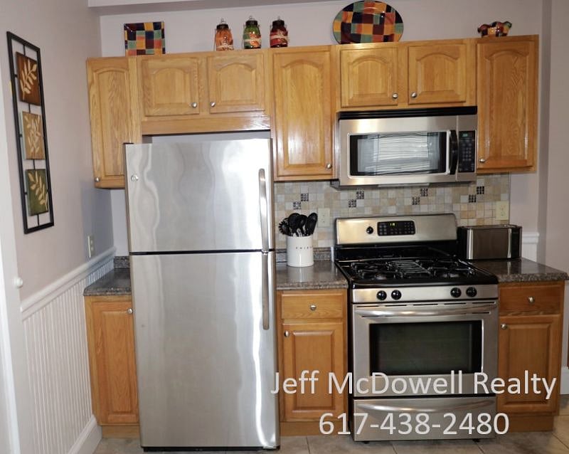 Furnished Finder property 477239_1 photo 3