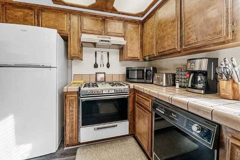 Furnished Finder property 477350_1 photo 9