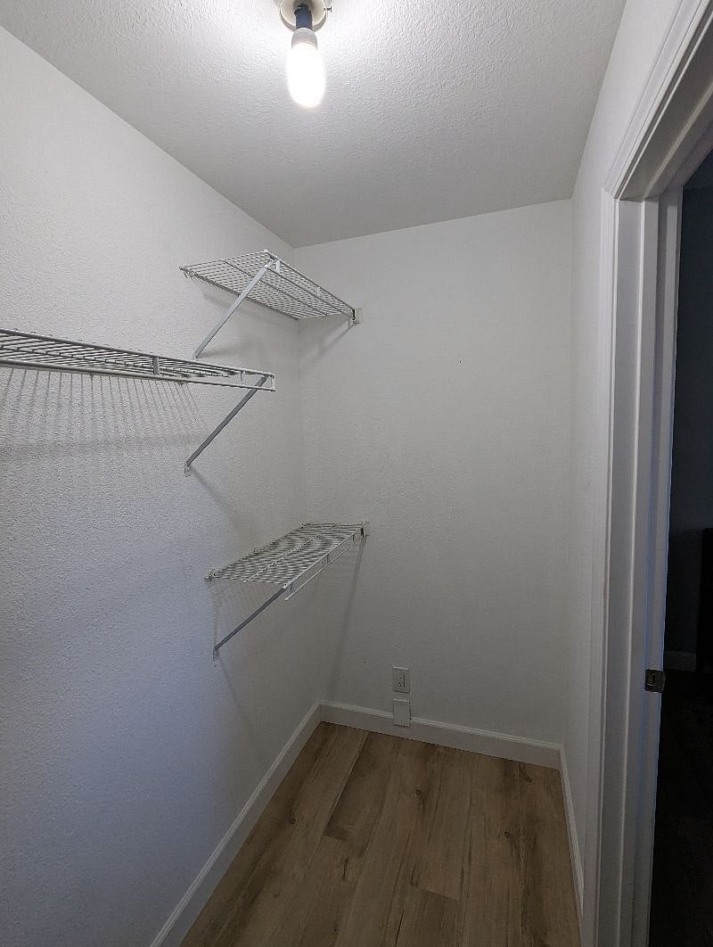 Furnished Finder property 477443_1 photo 17