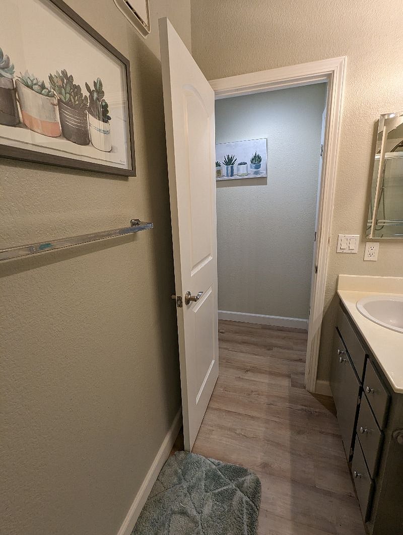 Furnished Finder property 477443_1 photo 22