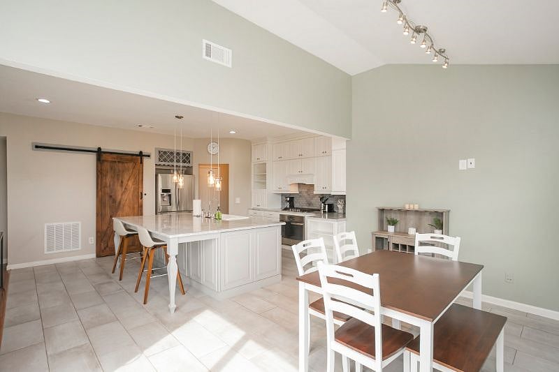 Furnished Finder property 477640_1 photo 23