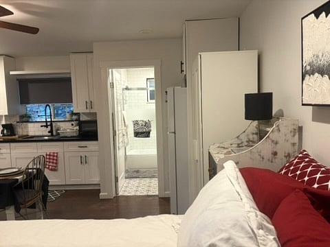 Furnished Finder property 477674_1 photo 11