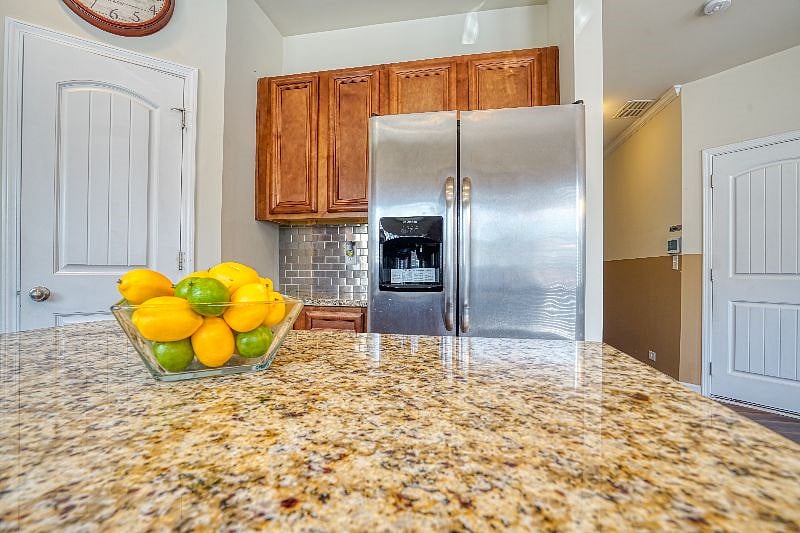 Furnished Finder property 477683_1 photo 8